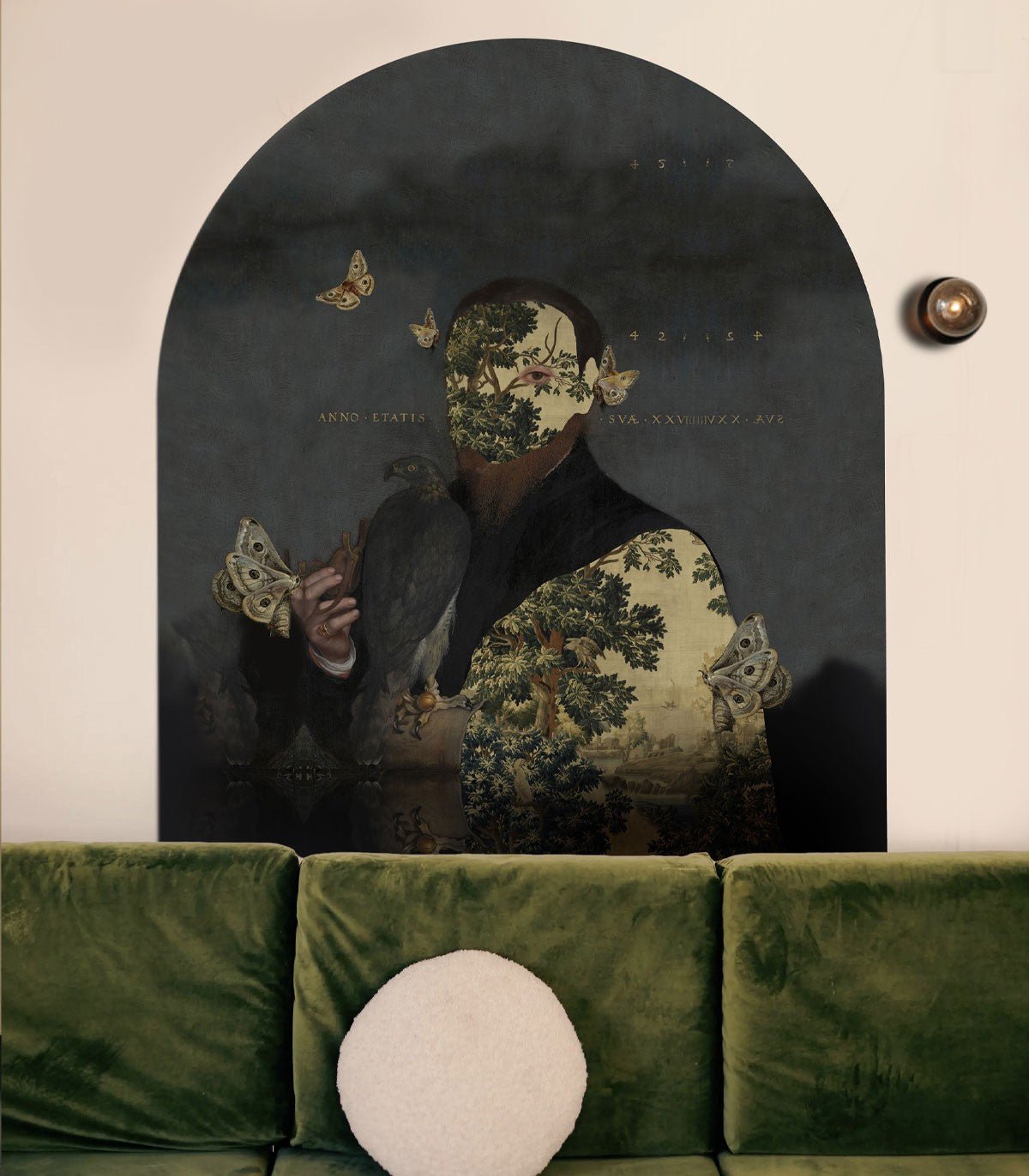 Arch Gentleman Moth - Wallcolors®