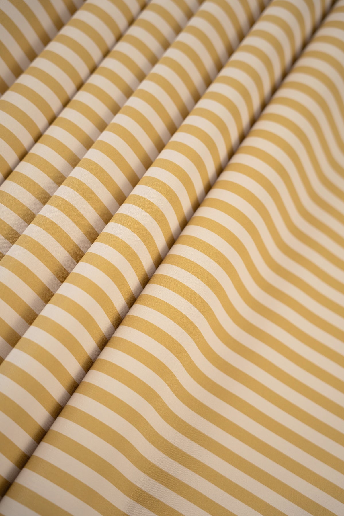 Carta da parati Stripe Meadow Mustard