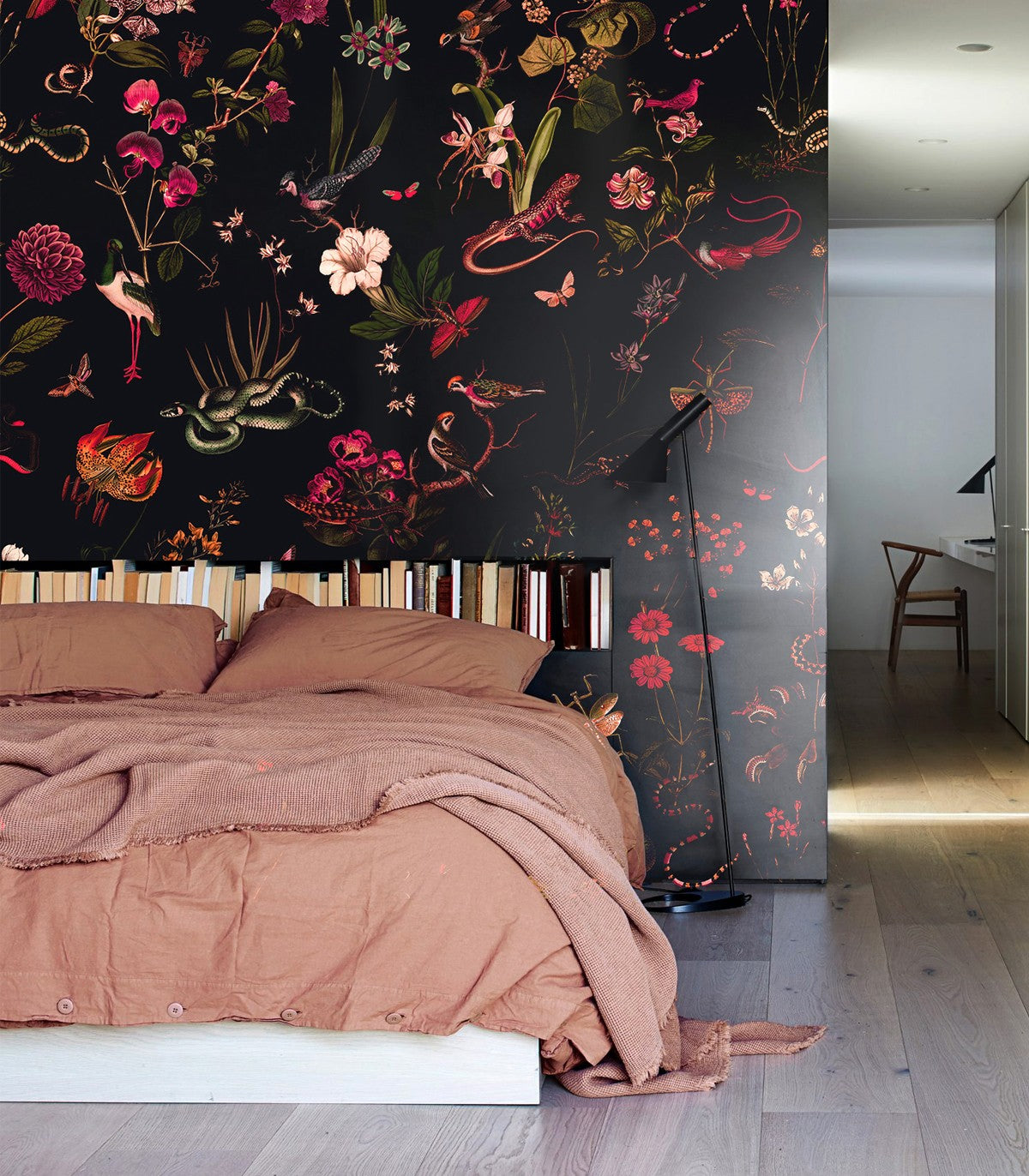 Tapeta Mysterious Garden