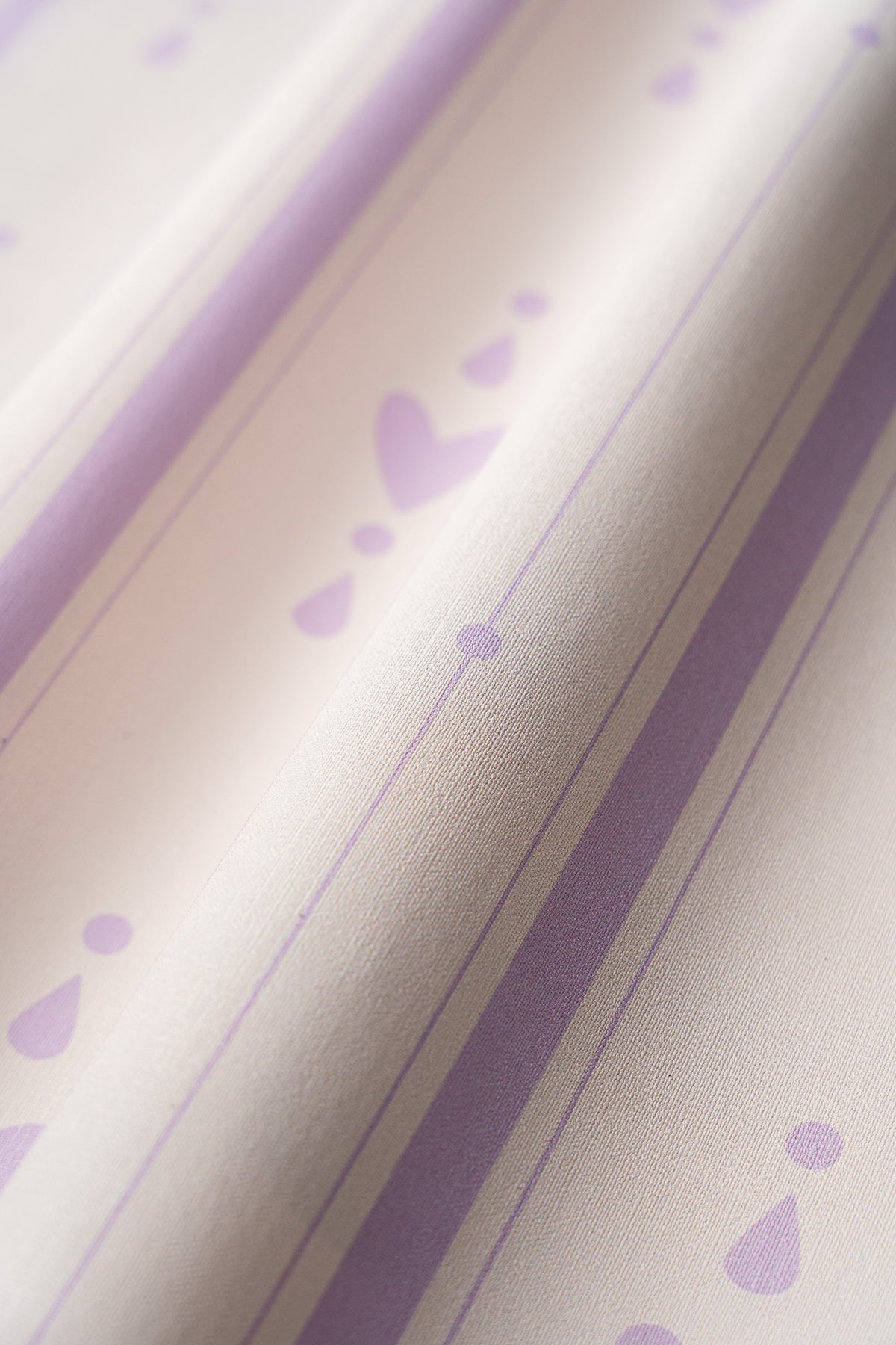 Carta da parati Cottage Stripe Lilac Veil