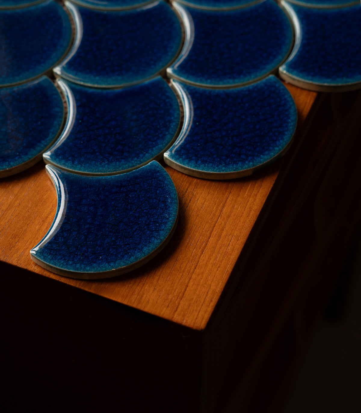 Mozaika Fish scale royal blue