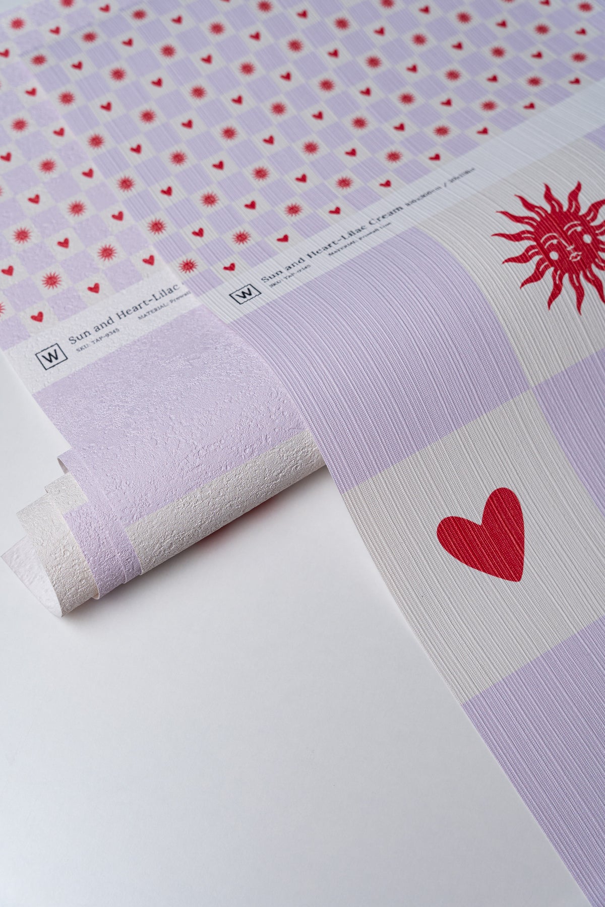 Carta da parati Sun and heart Lilac Cream