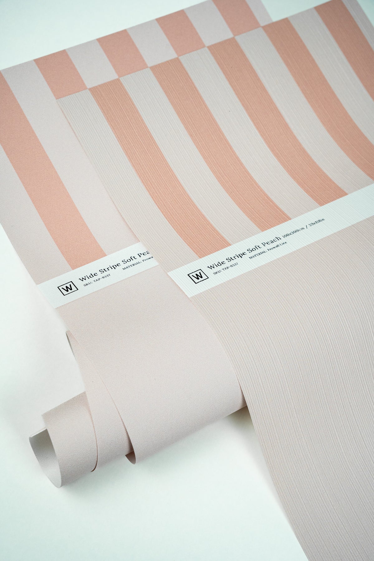 Carta da parati Wide Stripe Play Soft Peach