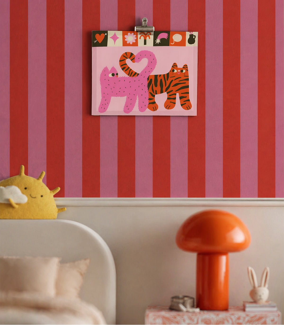 Tapeta Wilde Stripe Play Cherry Pink - Wallcolors®